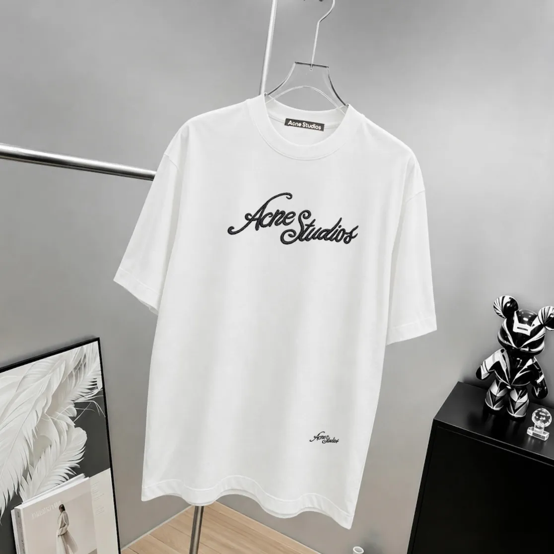 Acne*Studios*2026Ss exclusive letter logo 10,000-needle three-dimensional embroidery, couple Hot Sale g high-count T-shirt "different currency fabric" short-sleeved tee negative ion upper body is very comfortable, men and women Same Style half-sleeve, dropped shoulders loose version Color: Black White Coffee Brown Size: S (90-130 pounds) M (125-150 pounds) L (135-165 pounds) XL (160-190 pounds) XXL (185 pounds)